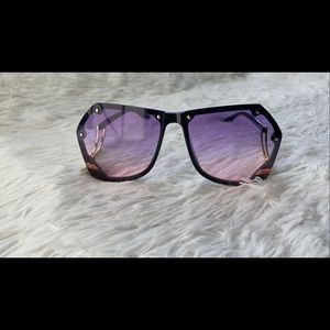 **NWOT** Oversized Purple Lenses Blk Sunglasses
